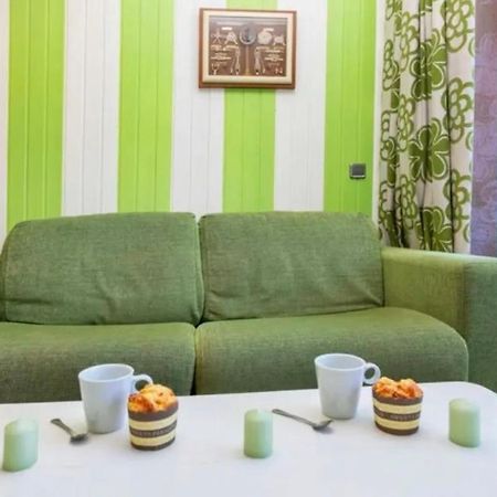 Apartamento Familiar Torroella De Montgri Bagian luar foto